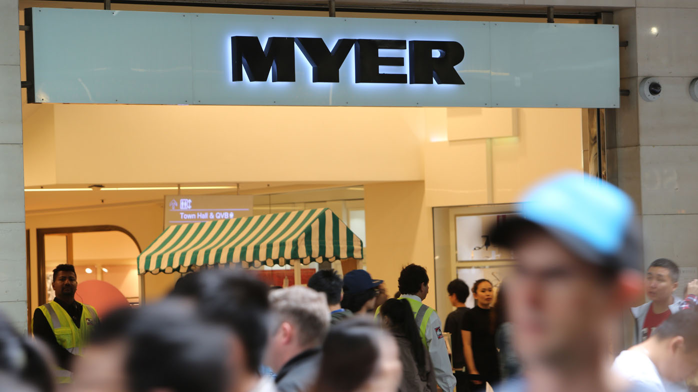 Myer shares plummet after stocktake sale flops