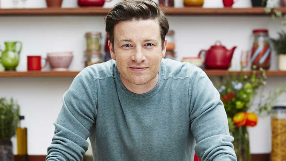 Chef Jamie Oliver in huge debt - 9Kitchen