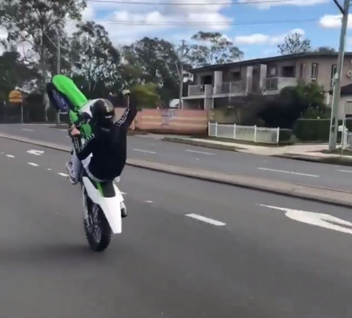 NSW Police hunting dangerous motorbike rider filmed in western