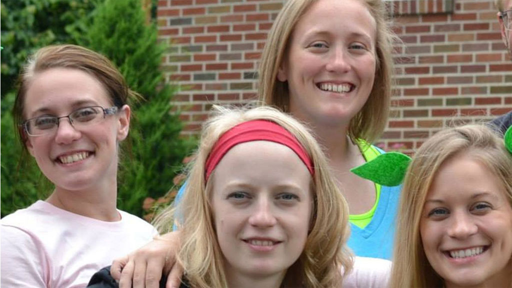 Four sisters killed in limo crash to be 'buried together' - 9Honey