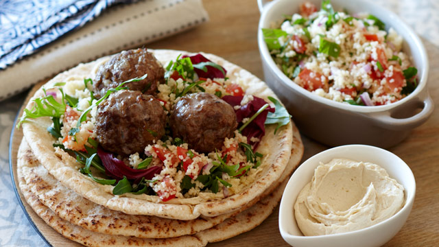 Meatball pita breads - 9Kitchen