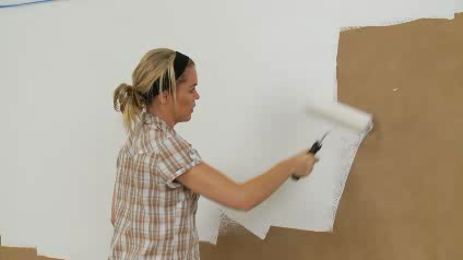 How to paint over interior effects paint - 9homes