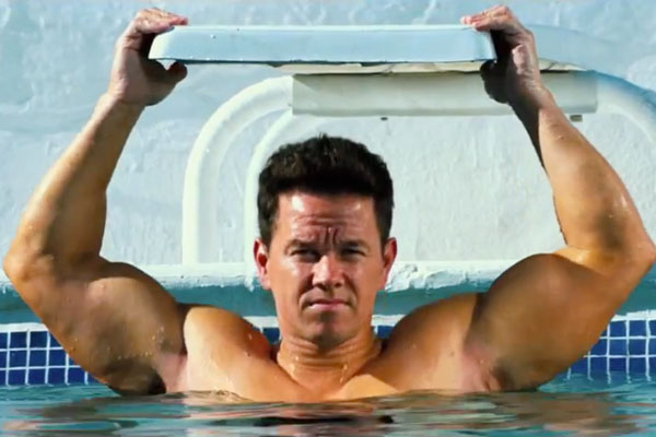 Muscles and murder! Behind the scenes of Pain & Gain with Mark Wahlberg ...