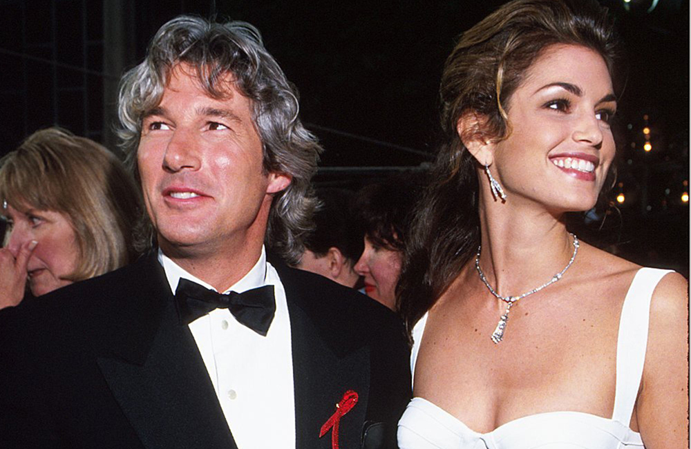 cindy crawford’s wedding dress