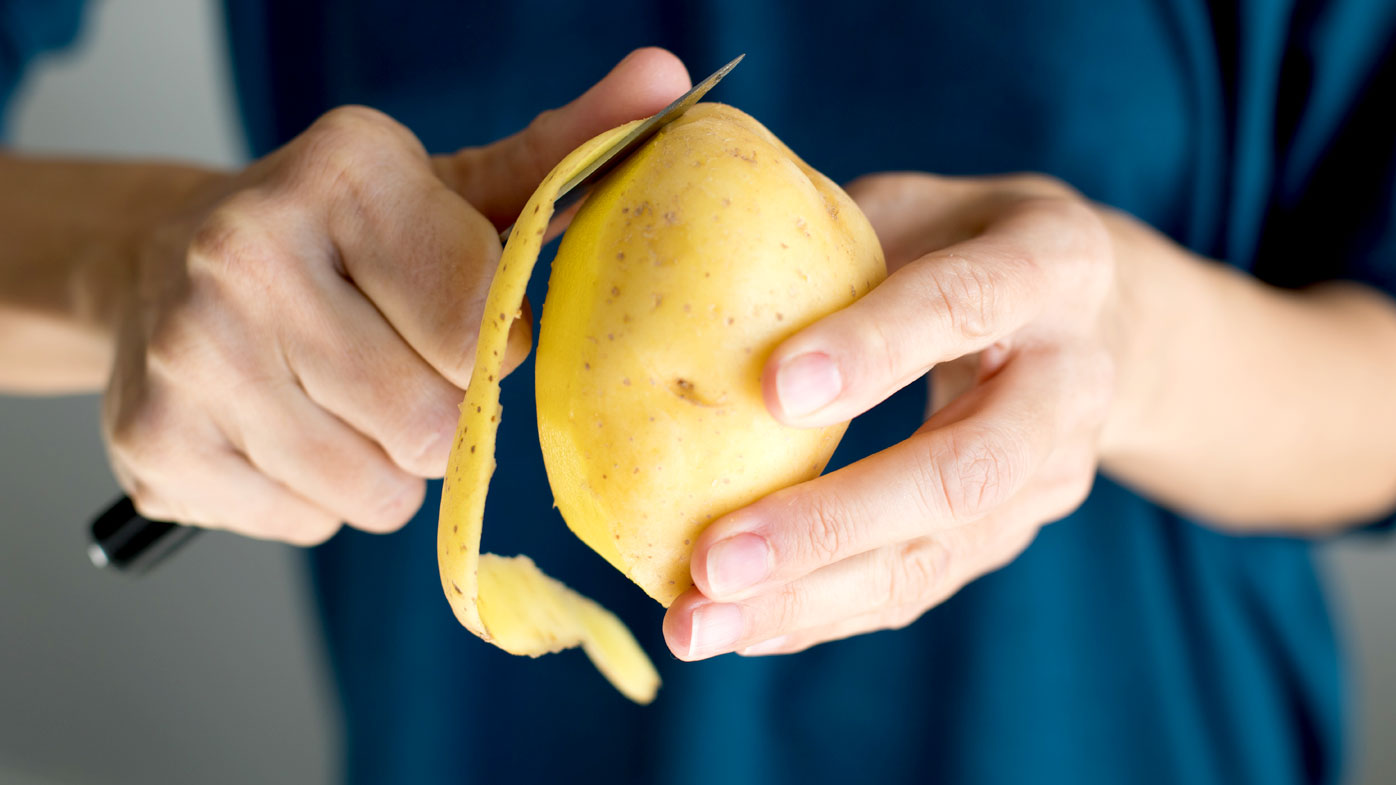 Peeling potatoes with steam фото 107