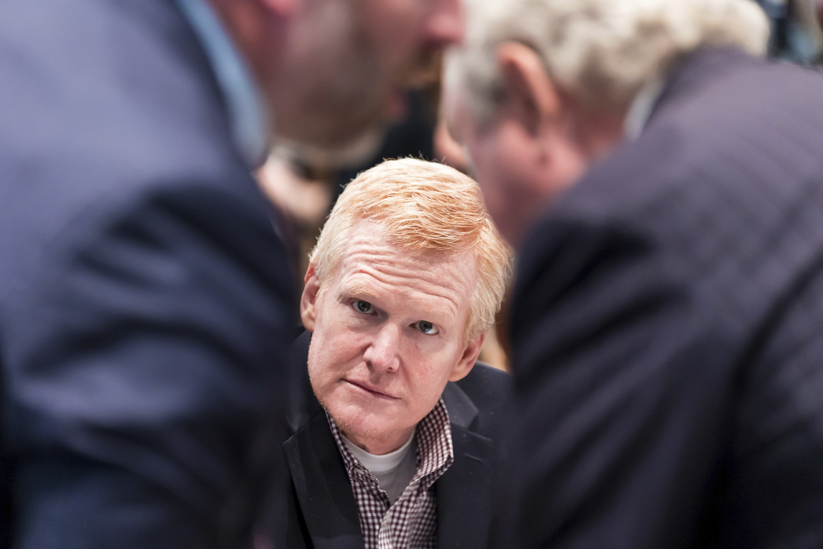 Alex Murdaugh listens as his defense attorneys Phillip Barber, left, and Dick Harpootlian confer during his trial at the Colleton County Courthouse in Walterboro, S.C., on Tuesday, Feb. 21, 2023.