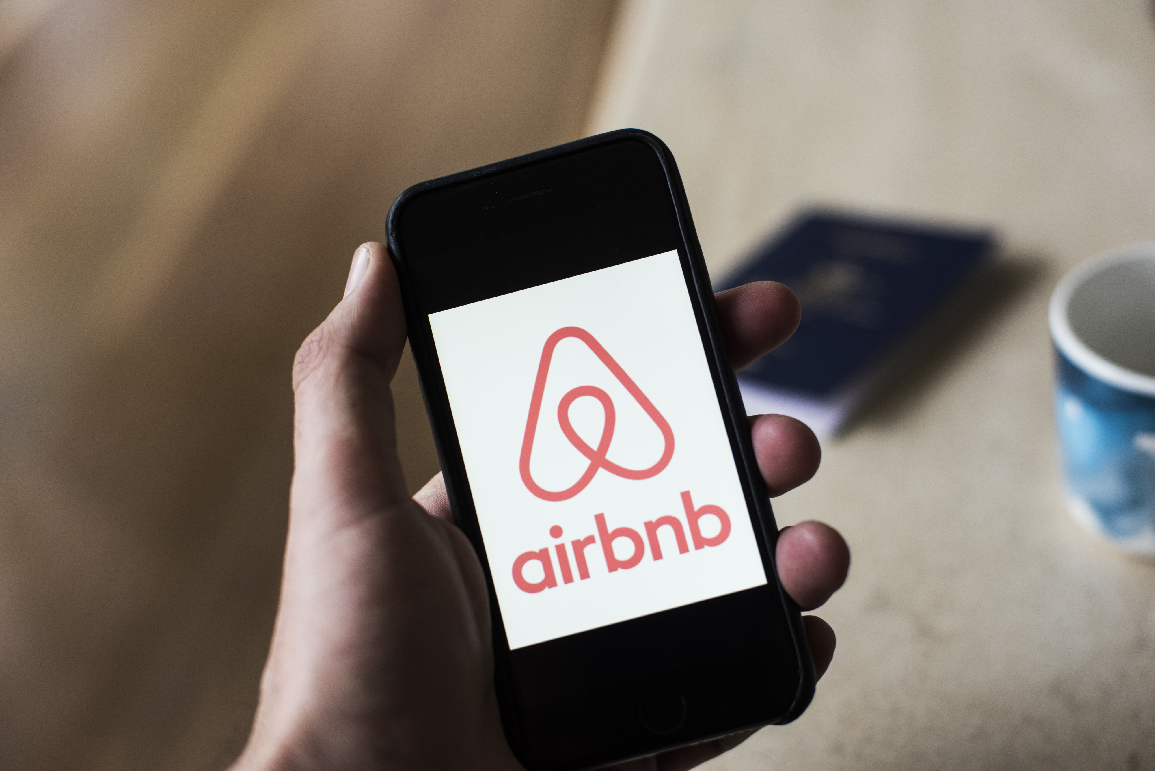 Airbnb está siendo criticado por el organismo de control del consumidor australiano por engañar a miles de usuarios australianos durante un período de tres años. 