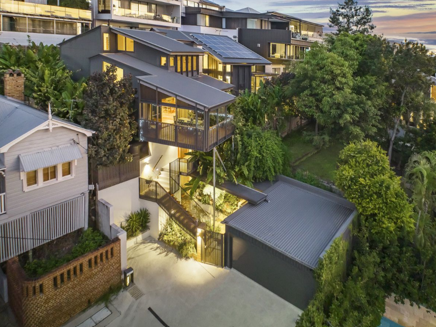 Trophy home in Teneriffe, Brisbane on the market.