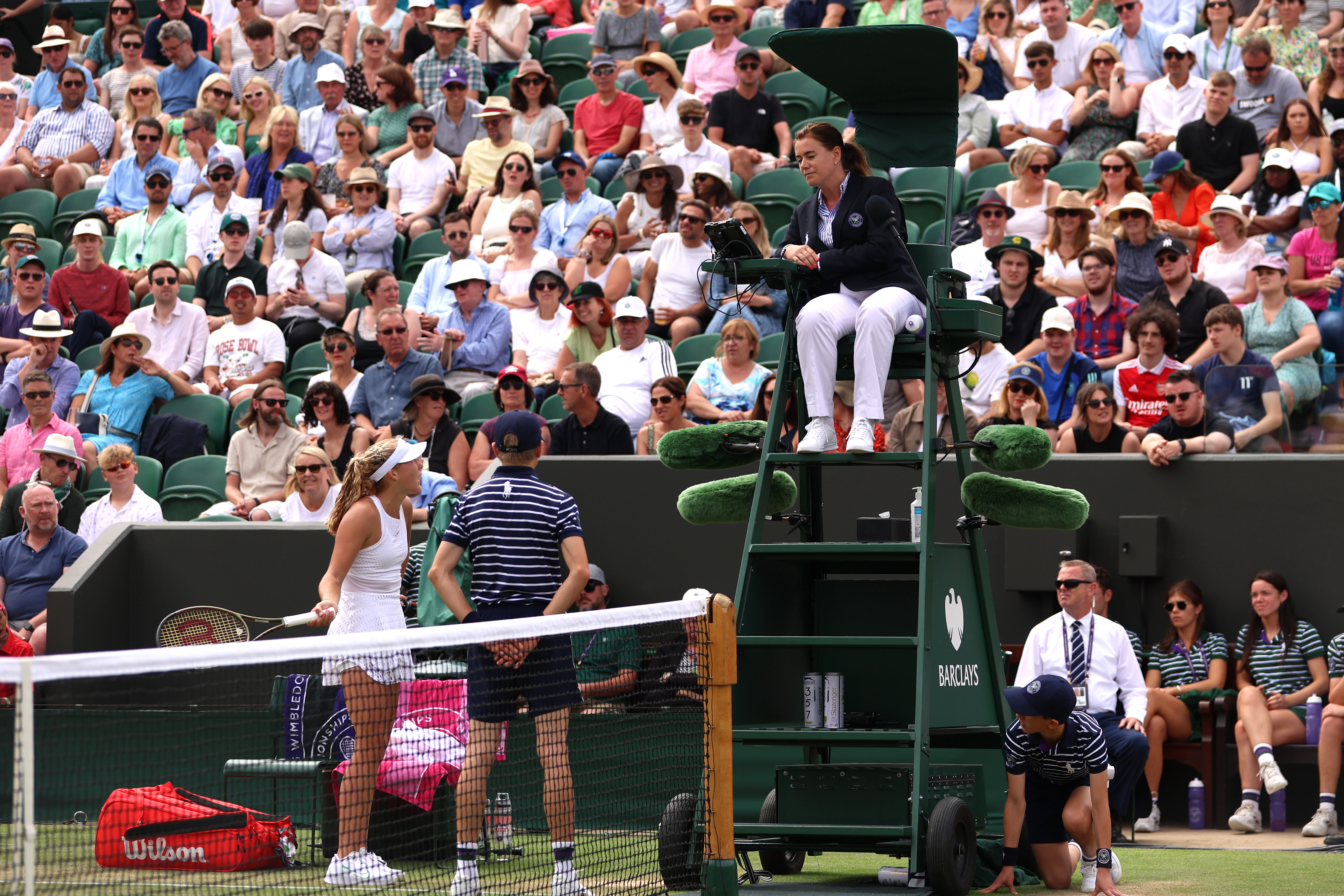 Mirra Andreeva scolds the umpire after being docked a penalty point in her fuorth round match with Madison Keys.