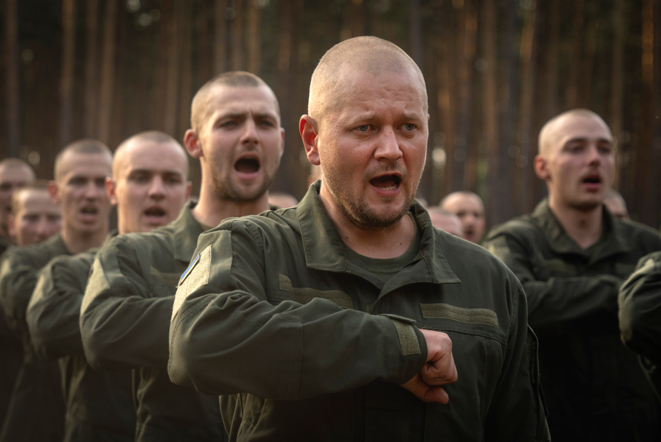 Ukraine lowers conscription age as it struggles to replenish army