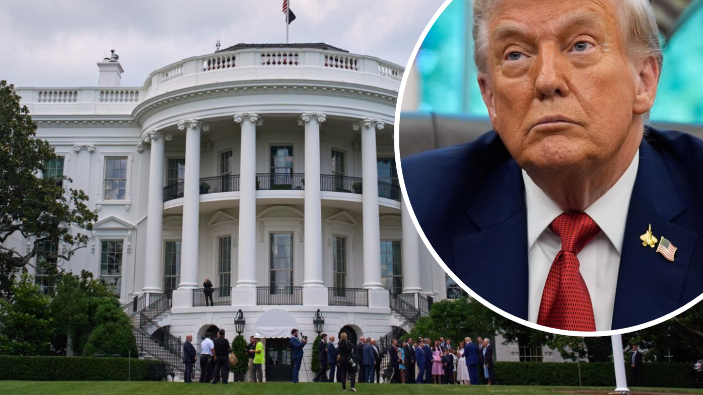US government goes into shutdown after deadlock in Congress 