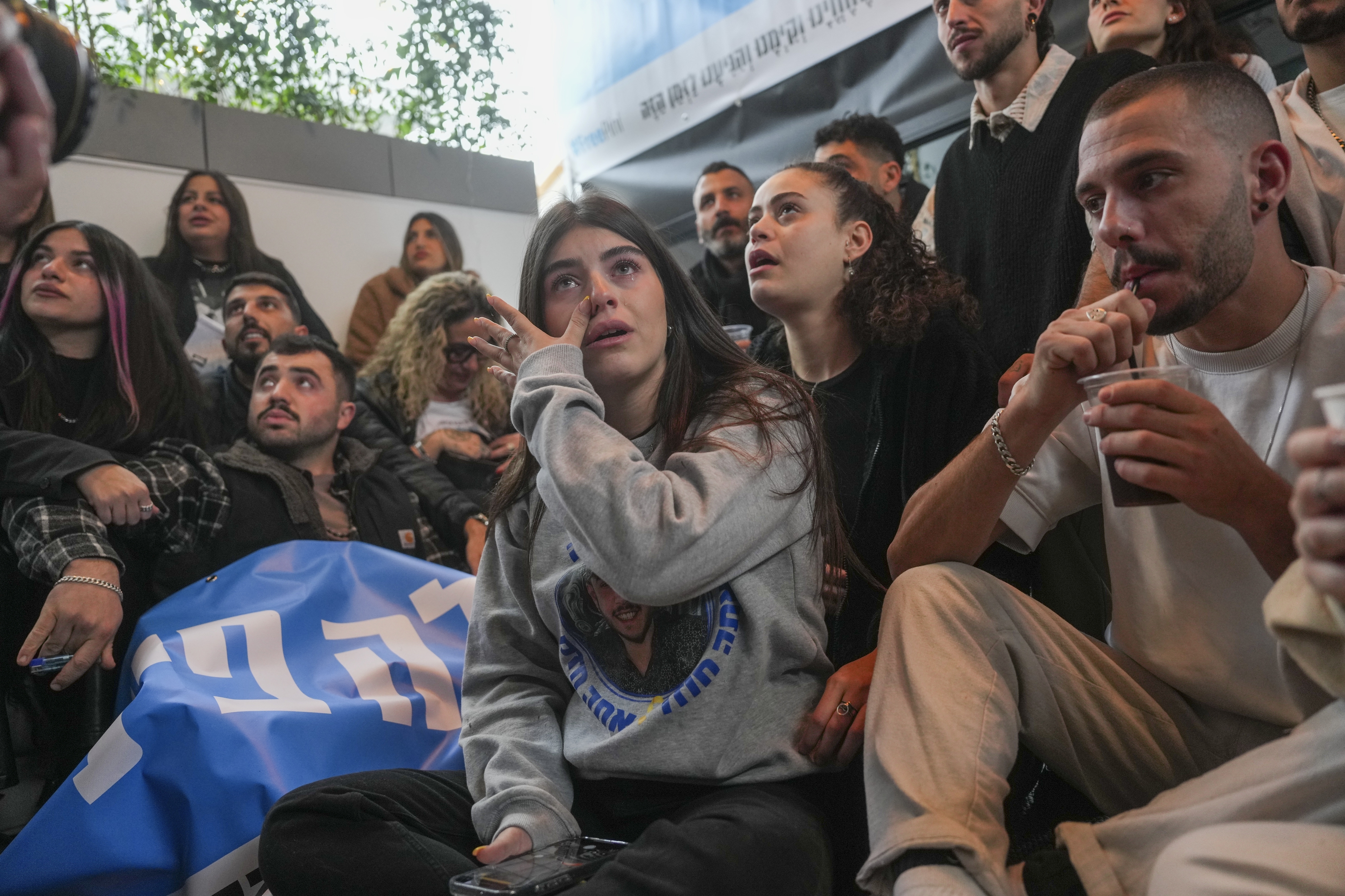 Hamas frees all six hostages in the latest exchange with Israel