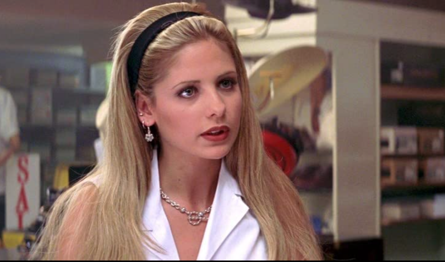 Sarah Michelle Gellar as Helen Shivers in I Know What You Did Last Summer.