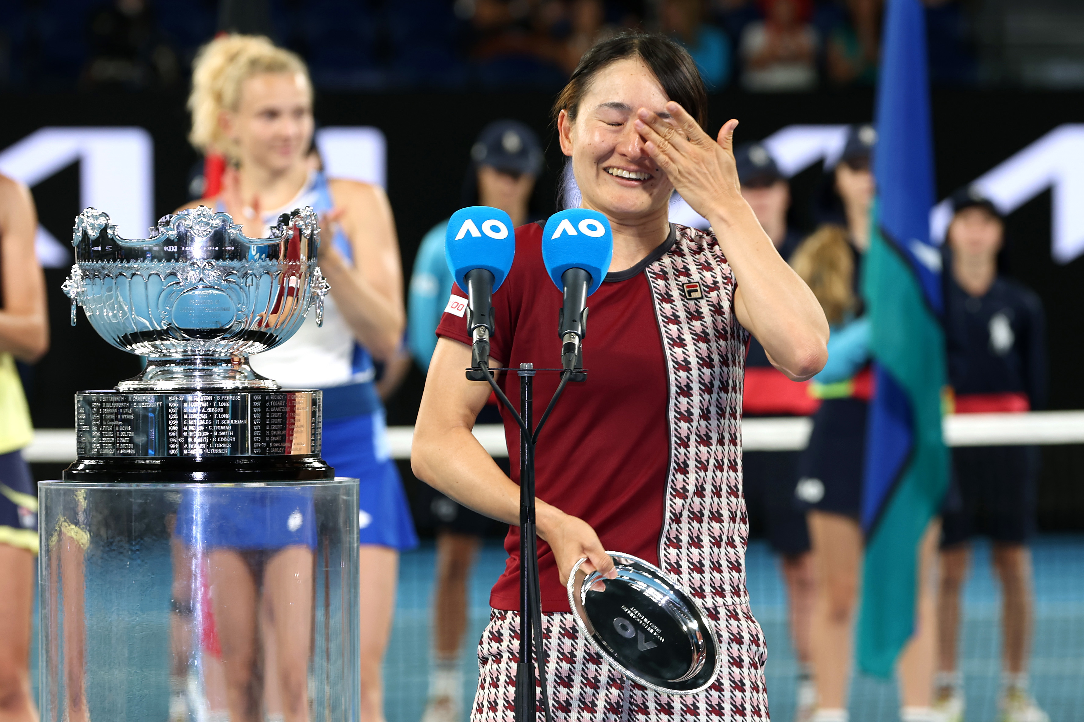 Australian Open 2023 | Shuko Aoyama's 'sad' emotional speech after women's doubles final loss