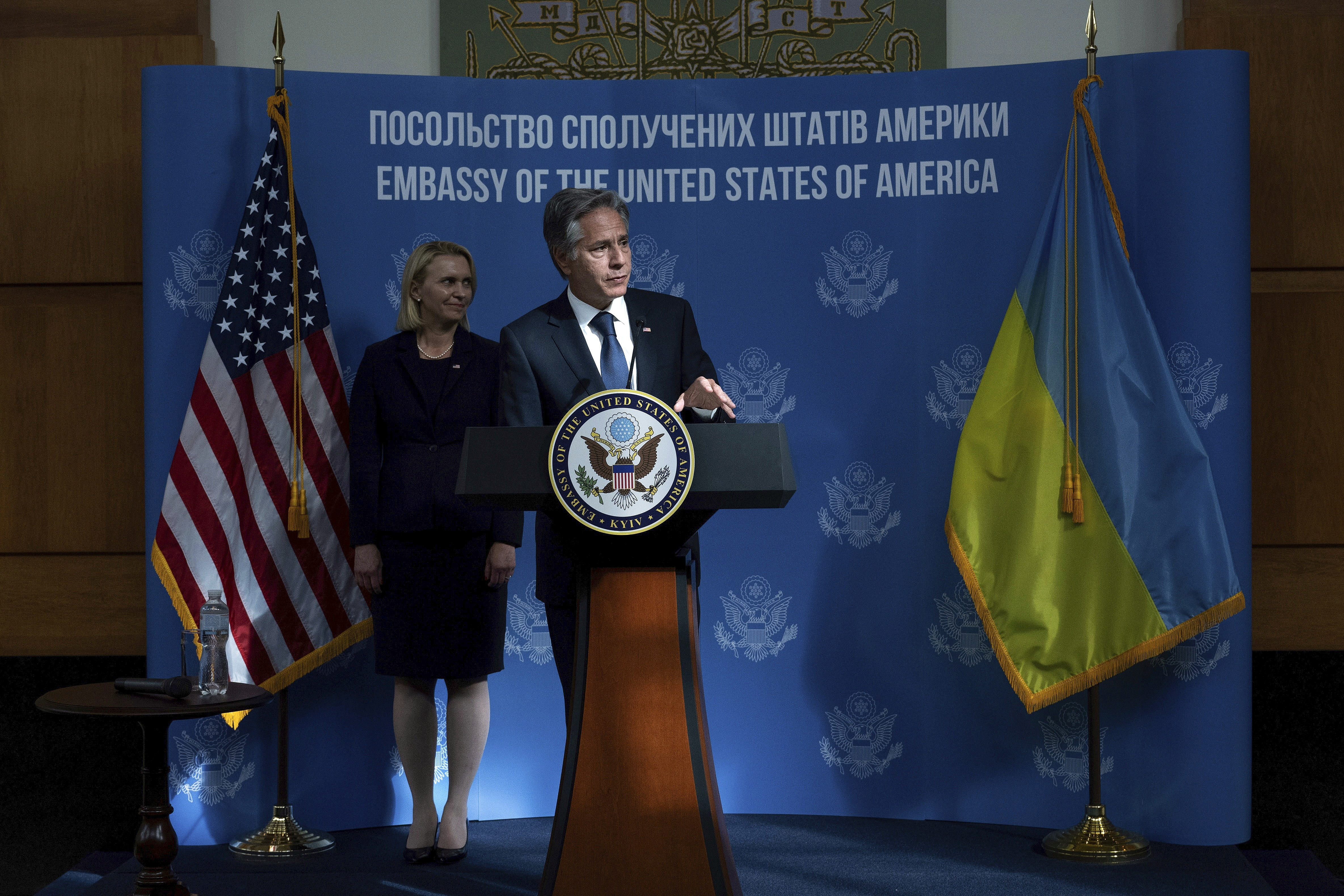 US embassy in Ukraine shuts over potential ‘significant air attack’