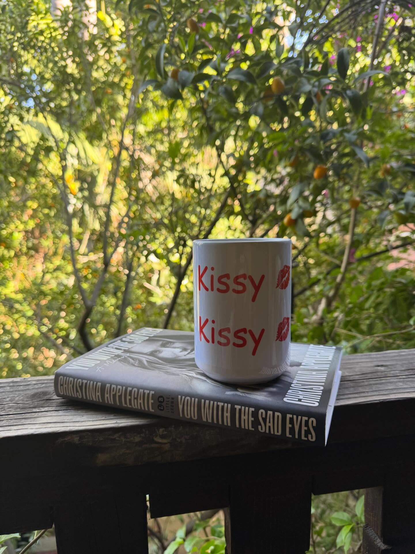 Christina Applegate shares a photo of her memoir