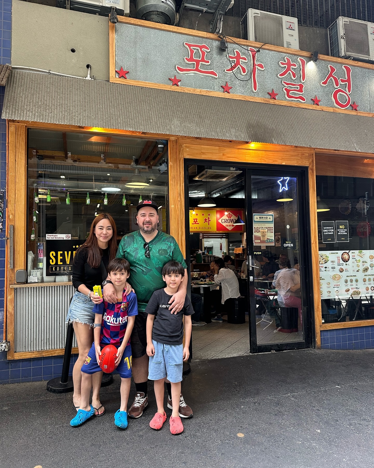 Sam Hammington, Bentley Hammington, William Hammington, Yumi Hammington