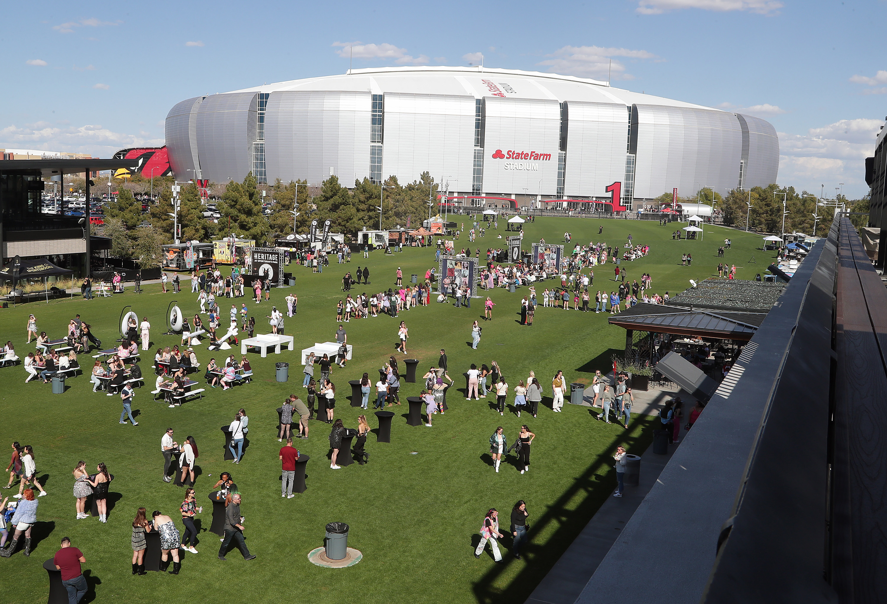  Fans arrive at State Farm Stadium for the opening night of Taylor Swift's "The Eras" Tour on March 17, 2023 in Glendale, Arizona. (Photo by John Medina/Getty Images)