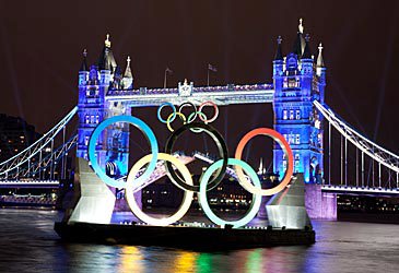 Olympic Rings on Thames (Getty)