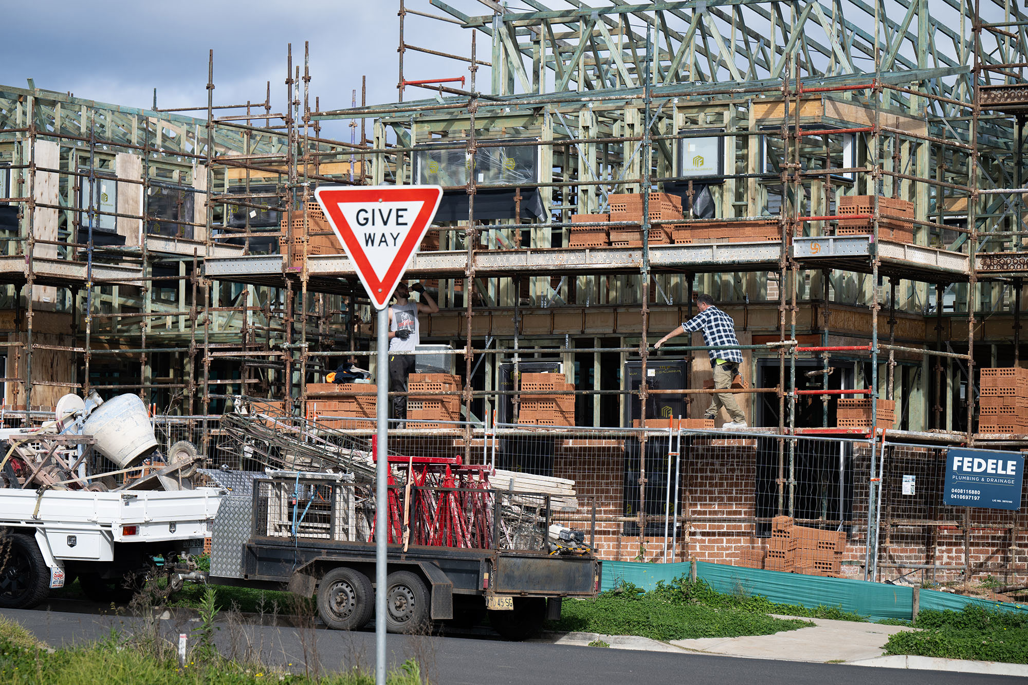 housing construction in the outer Sydney suburb of Austral