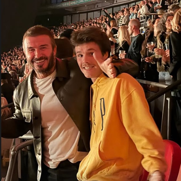 david and victoria beckham attend oasis concert with children following brooklyn beckham feud comment