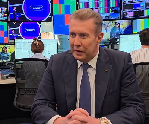 Peter Overton opens up about health scare that kept him from reading the news