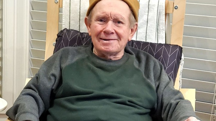 The wife of a 79-year old man with Alzheimer's missing in dense bushland Sydney's north for more than two days ﻿has made an emotional appeal for help.Police are spending a third day searching for Ronald Weaver, who was last seen on Woolcott Avenue, Wahroonga, at 10am on Tuesday. 