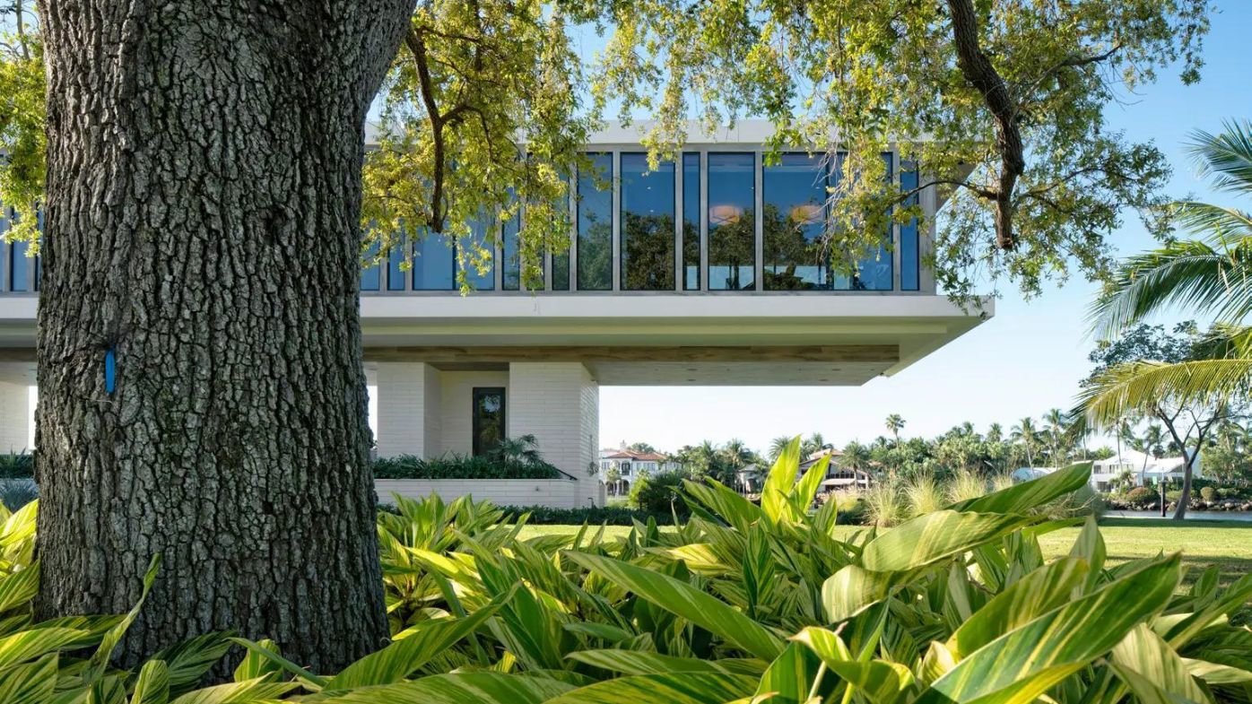 The cool cantilevered design with canal-facing windows - and no naked neighbours to spoil the view.