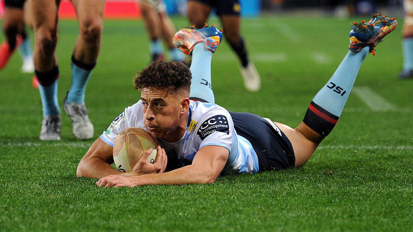 Mark Nawaqanitawase of the Waratahs scores a try during the round four Super Rugby Trans-Tasman match between the Highlanders and the NSW Waratahs at Forsyth Barr Stadium on June 05, 2021 in Dunedin, New Zealand. (Photo by Joe Allison/Getty Images)