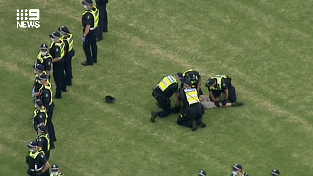 Arrests have been made at a protest against the coronavirus vaccine in Melbourne.