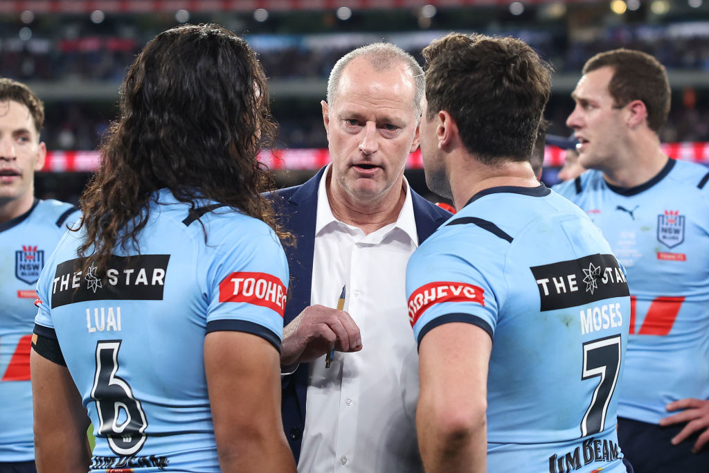 NSW Blues coach Michael Maguire talks to Jarome Luai and Mitchell Moses. State of Origin game two 2024.