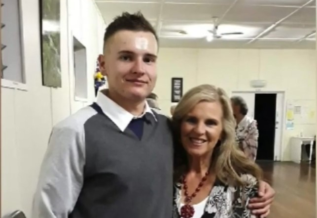 Kyle Sydenham (left) with his mother Dianne.