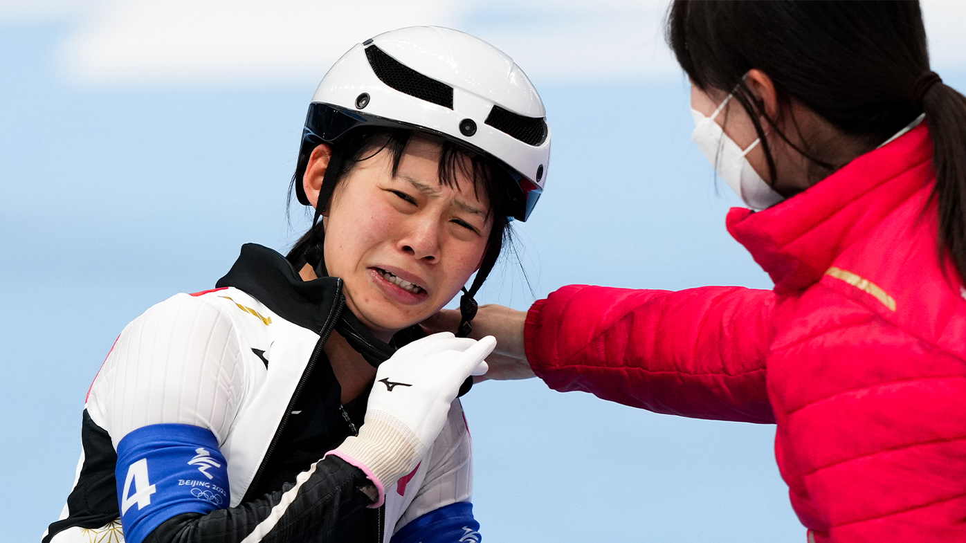 Teenage Olympic sensation Eileen Gu wins gold. And crashes the