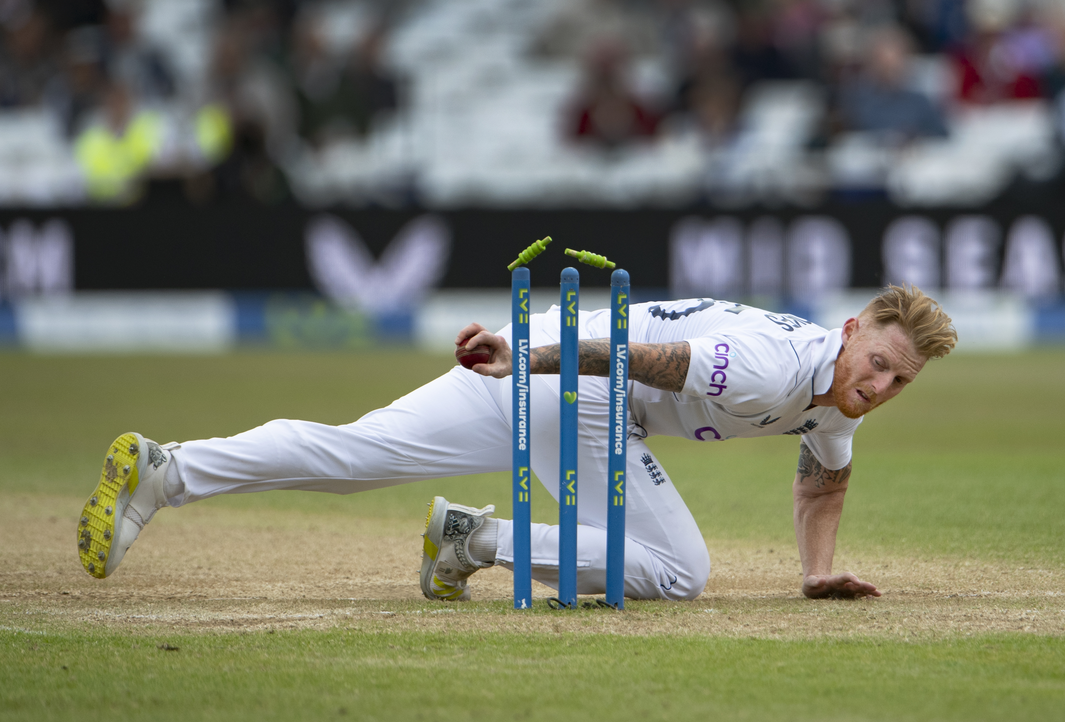 England's Ben Stokes runs out New Zealand batsman Will Young