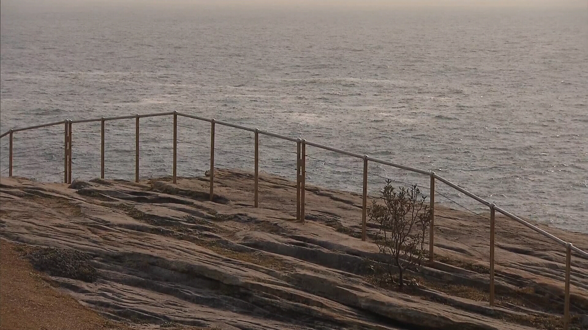 British Model Identified As Diamond Bay Cliff Fall Victim