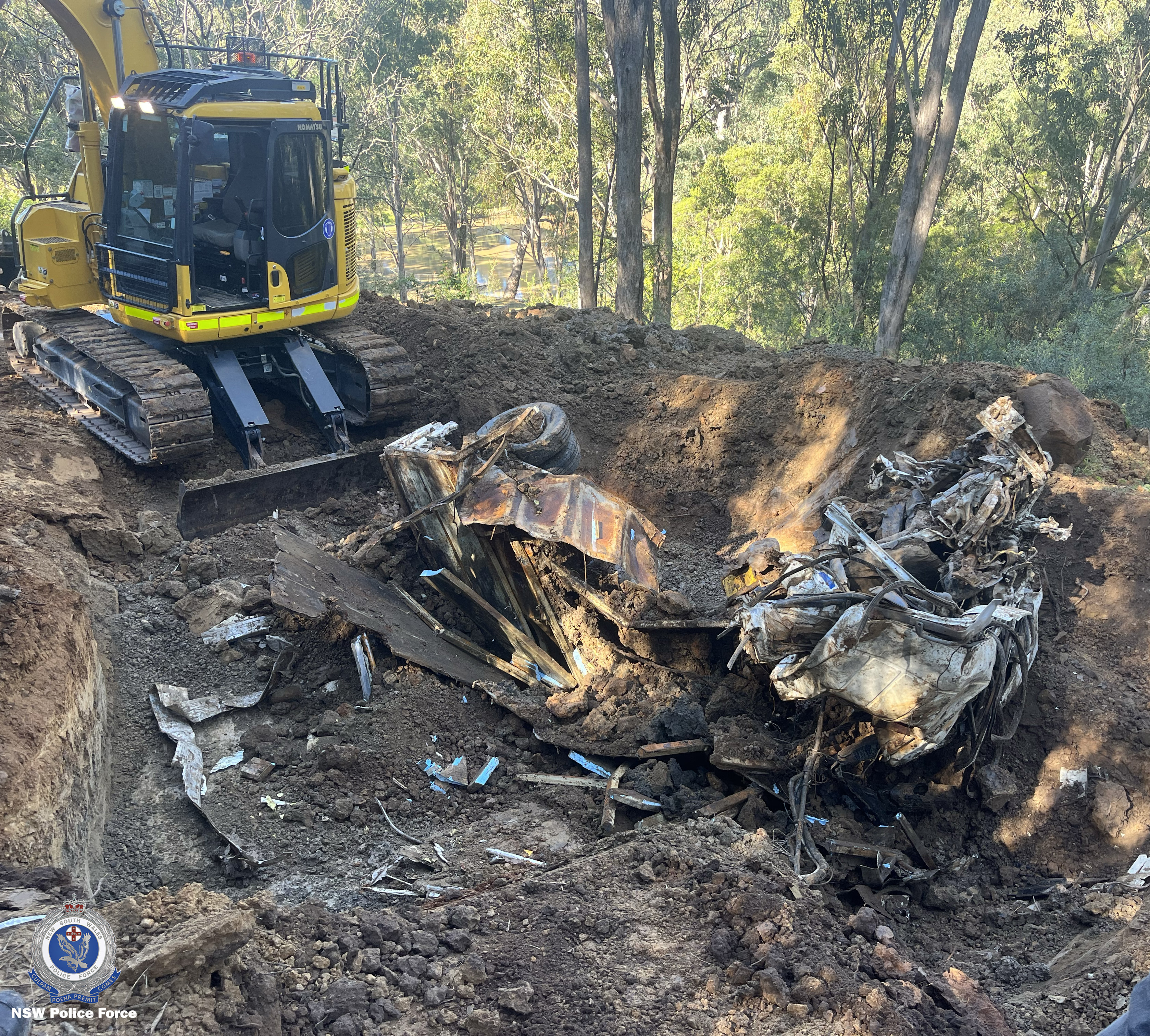 A﻿ buried truck has been excavated as part of the investigation into the death of a Brazilian diver in Newcastle