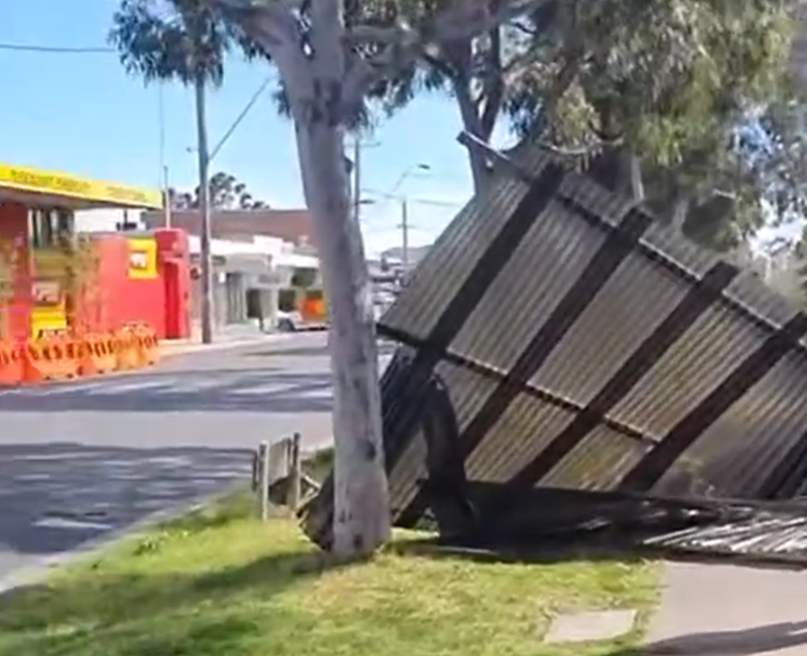 Wind brings down roof in Fawkner, Melbourne