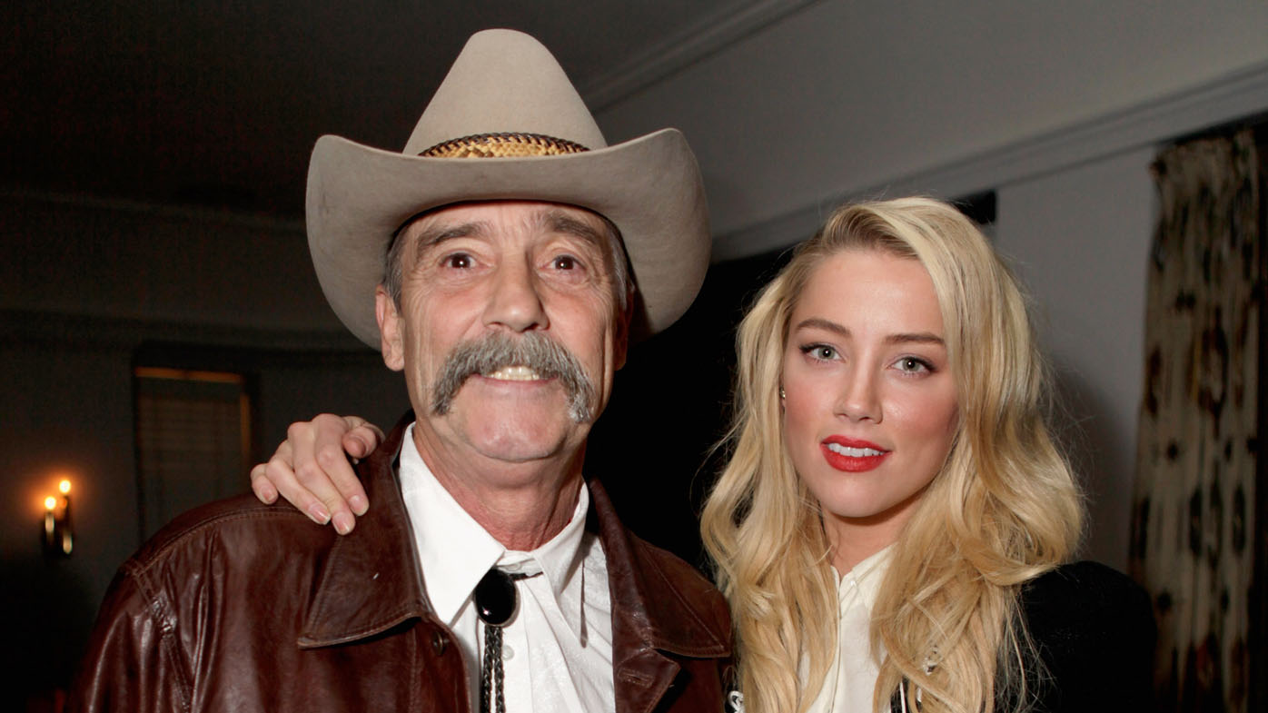 Amber Heard recalls coming out to her religious parents ...