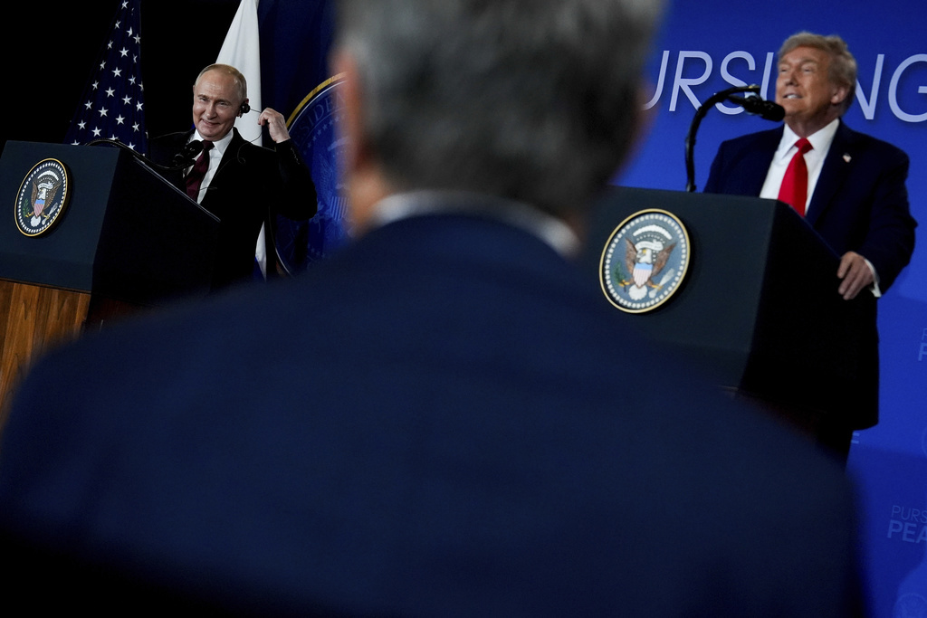 Russia's President Vladimir Putin, US President Donald Trump 