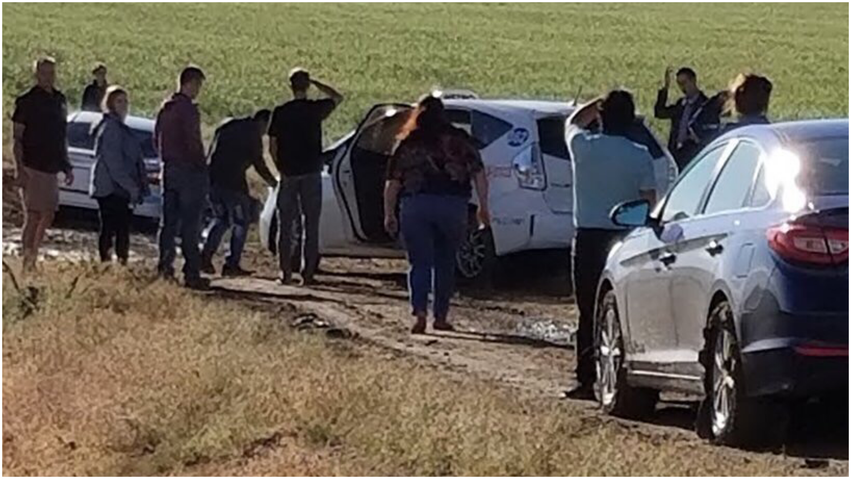 Google Maps lead nearly 100 drivers into a muddy remote field when they tried to find a detour.