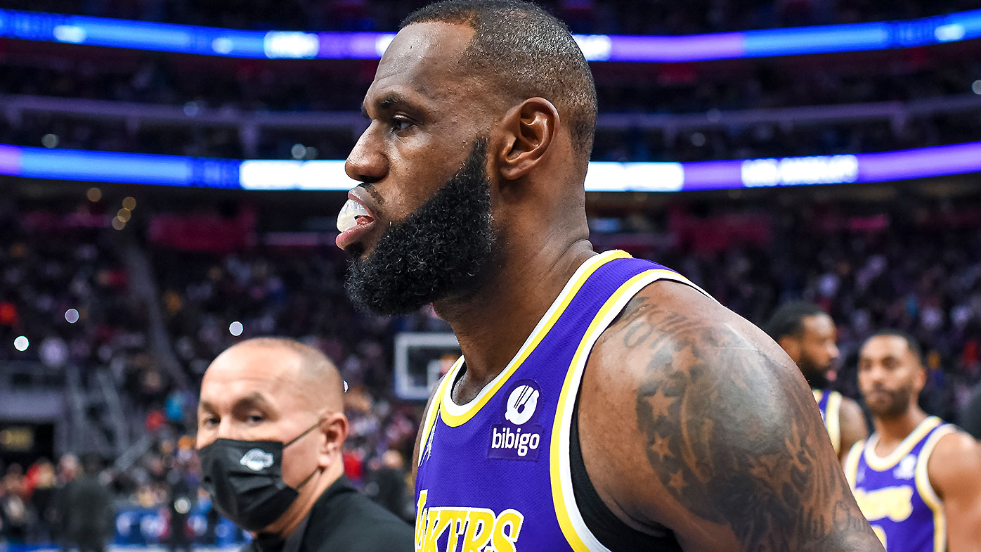 Lakers' LeBron James Ejected After Bloodying Pistons' Isaiah