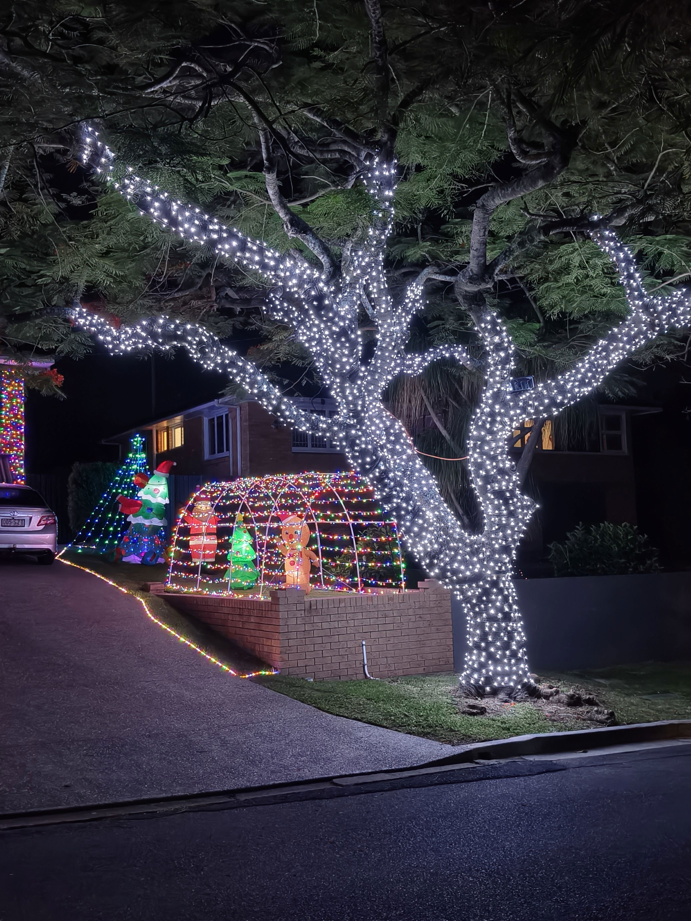 Christmas lights in Geebung, Queensland