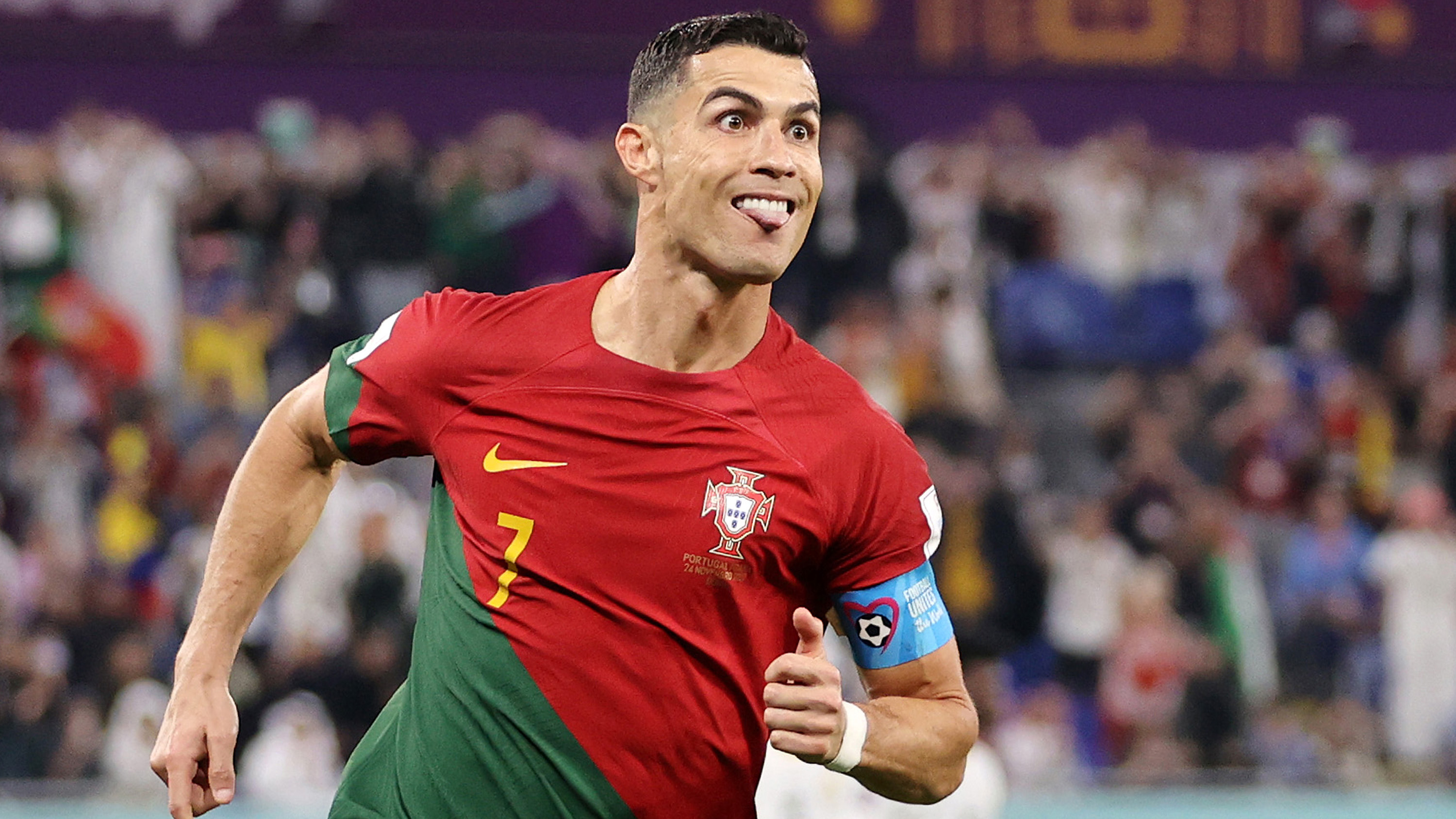 Cristiano Ronaldo contract news  Ronaldo signs 'inspirational' new  mega-deal