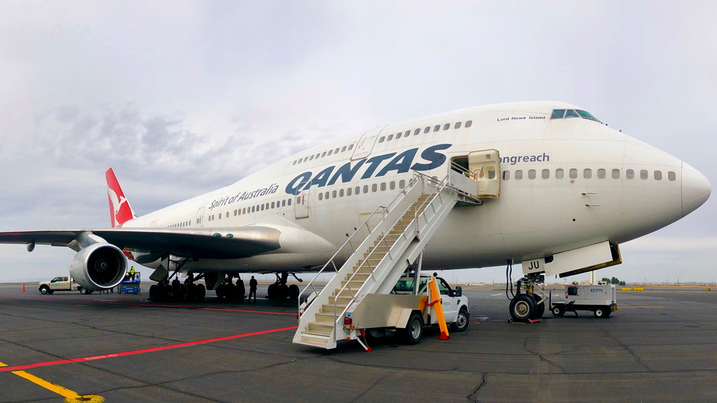Qantas farewells iconic passenger jet