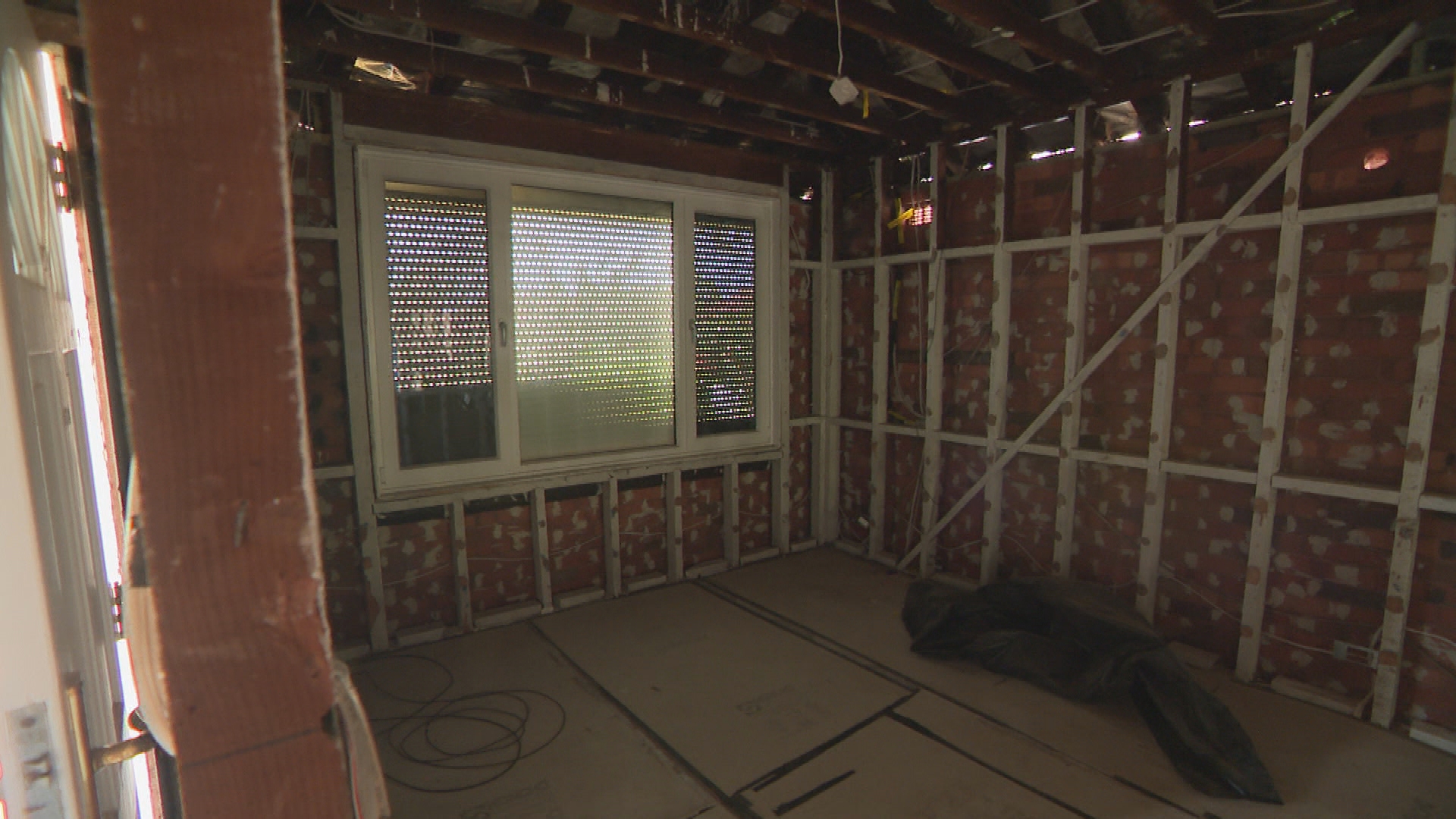 The company is now working with the family on a knock-down rebuild.