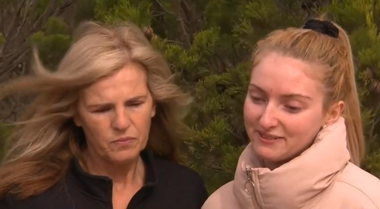 Dianne Sydenham (left) with her daughter.