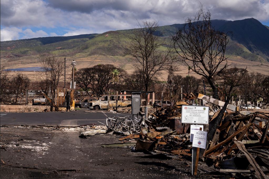 Se revelan llamadas de emergencia durante los devastadores incendios forestales de Hawái