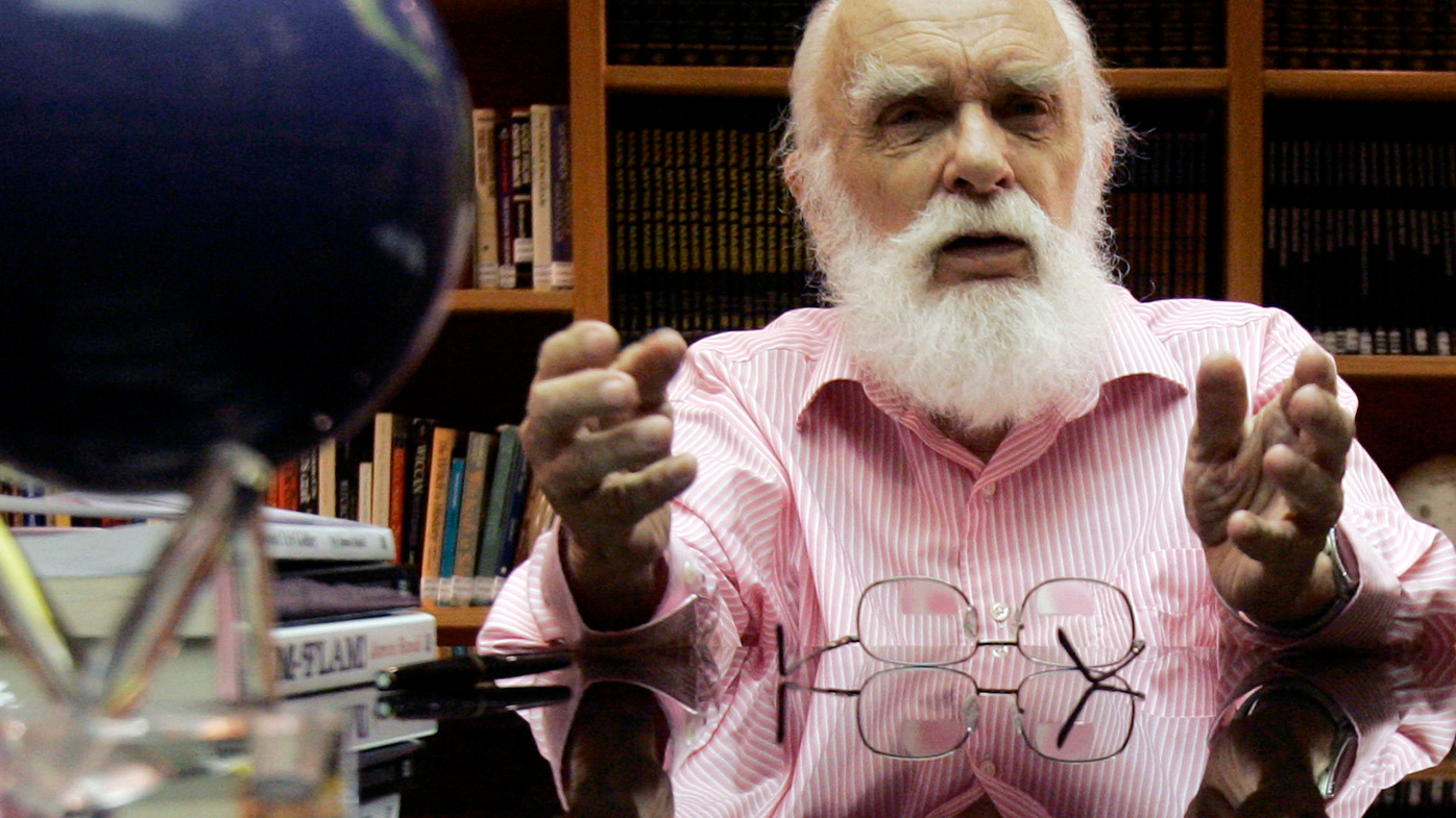 The Florida-based James Randi Educational Foundation announced its founder died Tuesday, Oct. 20, 2020, at 92. (AP Photo/Alan Diaz)