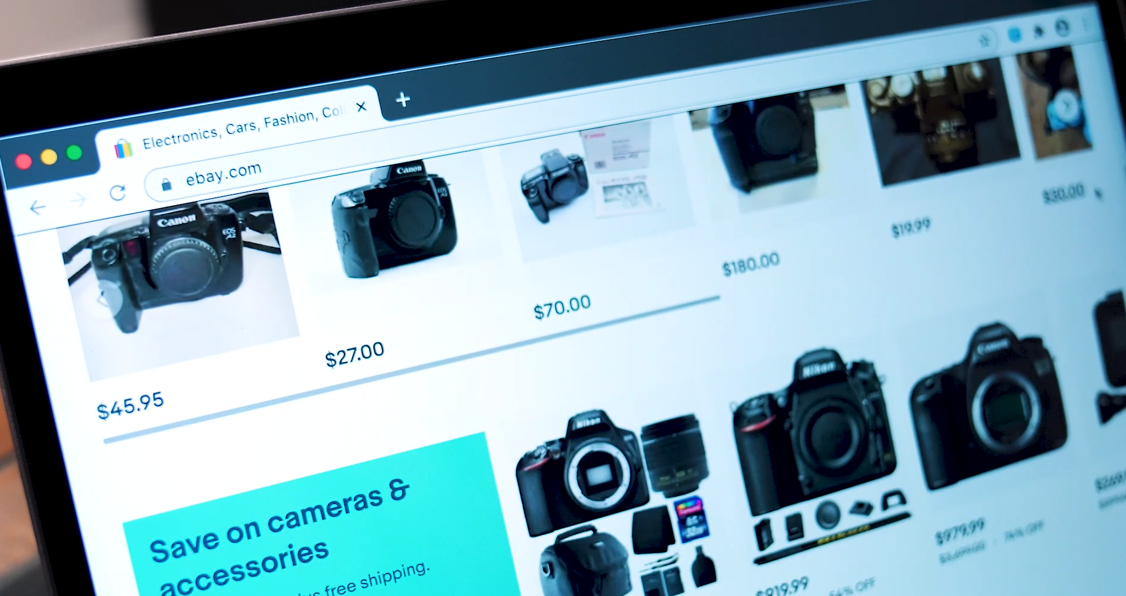 e﻿Bay will pay $1.2 billion ($AUD17 billion) in cash to buy popular fashion marketplace Depop in a strategic move to gain its Gen Z and Millennial customer base.