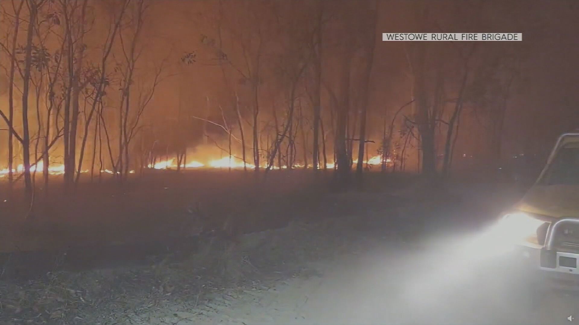 Residents in Queensland's Gladstone region are being told to leave their homes as a large bushfire flares up.